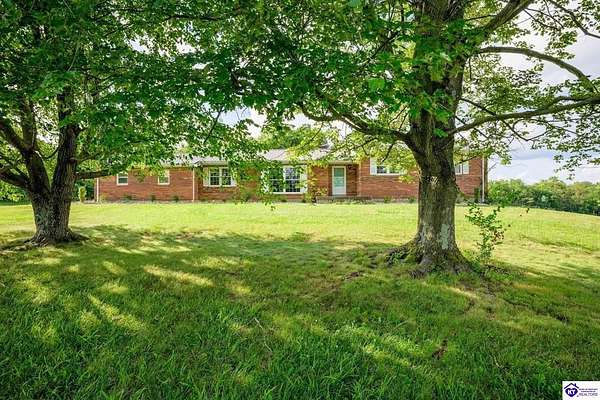 1.6 Acres of Land with Home for Lease in Elizabethtown, Kentucky