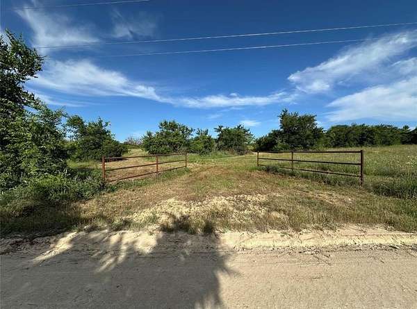 10 Acres of Agricultural Land for Sale in Dublin, Texas