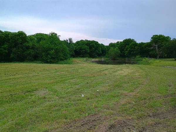 3 Acres of Residential Land for Sale in Crandall, Texas