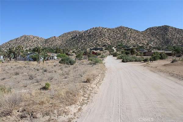 1.26 Acres of Land for Sale in Pioneertown, California