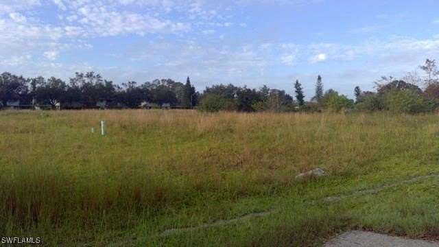 0.1 Acres of Residential Land for Sale in Lehigh Acres, Florida