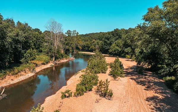 175 Acres of Recreational Land for Sale in Houston, Missouri