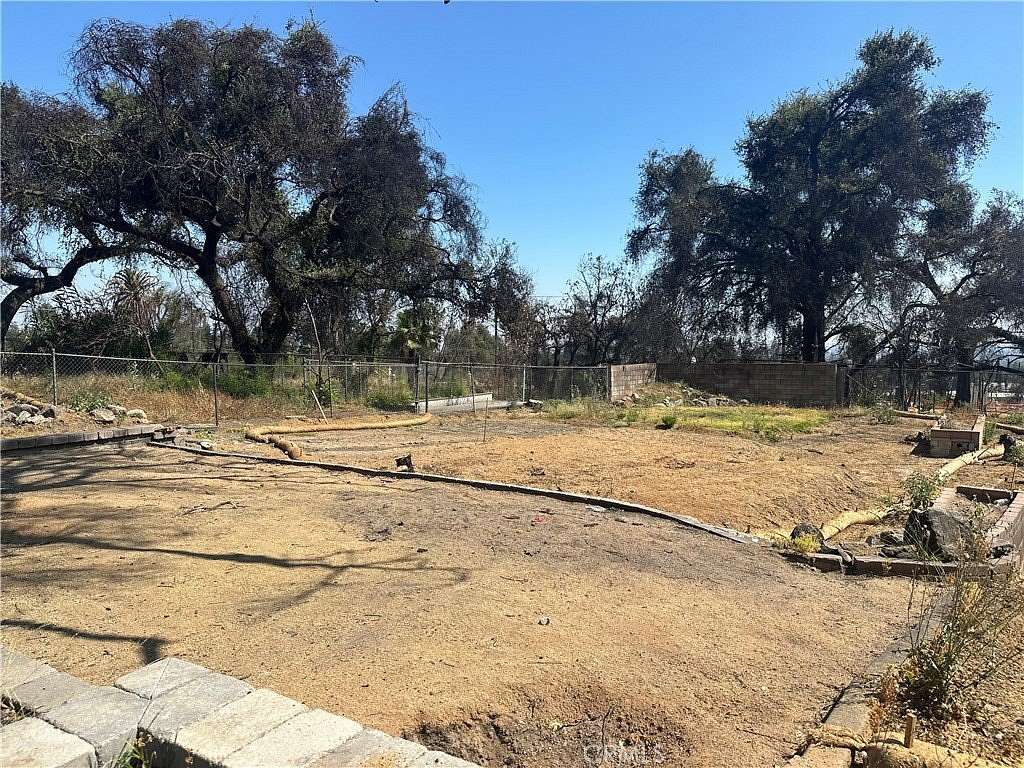 0.15 Acres of Residential Land for Sale in Altadena, California