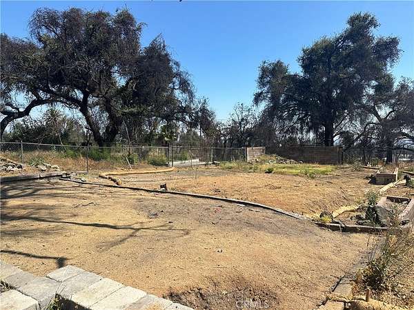 0.15 Acres of Residential Land for Sale in Altadena, California