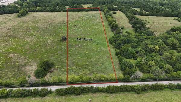5 Acres of Mixed-Use Land for Sale in Melissa, Texas