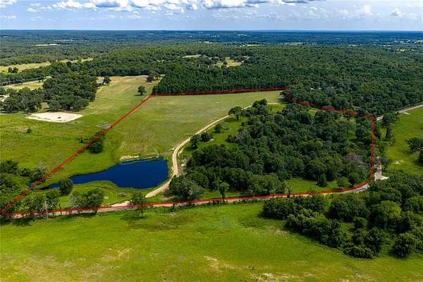 25.8 Acres of Recreational Land for Sale in Athens, Texas