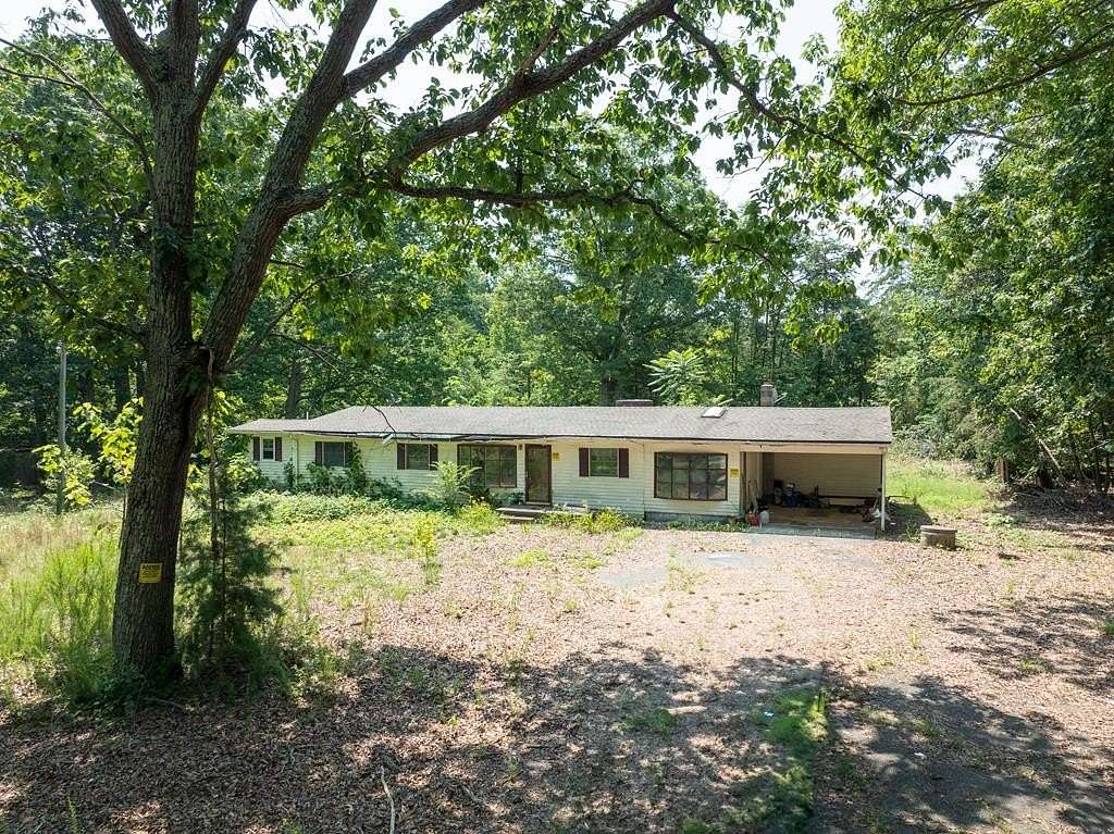 2.4 Acres of Residential Land with Home for Sale in Prospect, Virginia