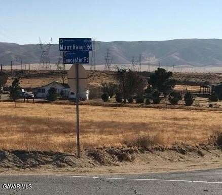 10.2 Acres of Land with Home for Sale in Lancaster, California