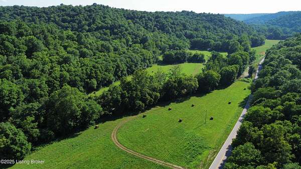 147 Acres of Land with Home for Sale in Bedford, Kentucky