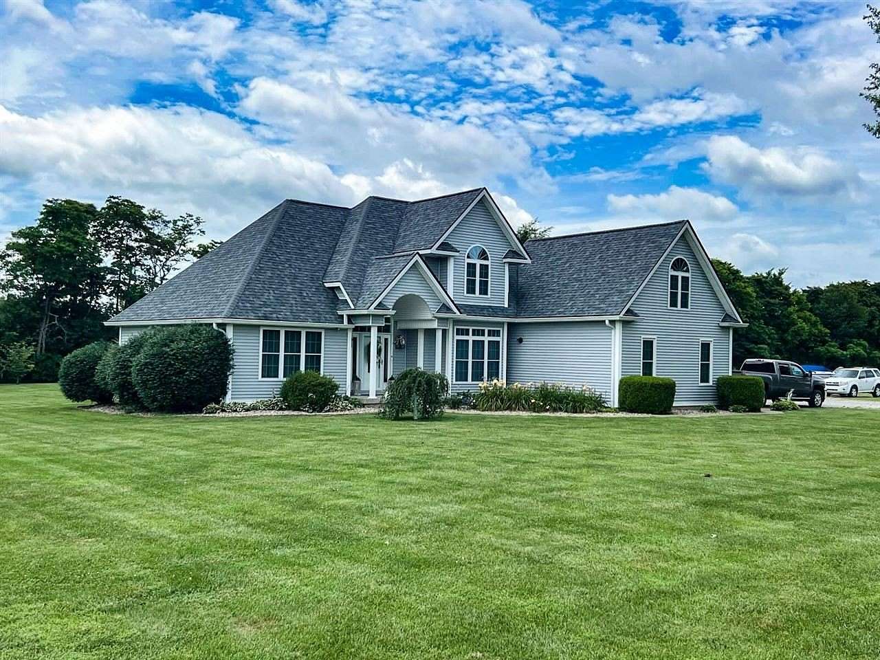 6 Acres of Residential Land with Home for Sale in Falls of Rough, Kentucky