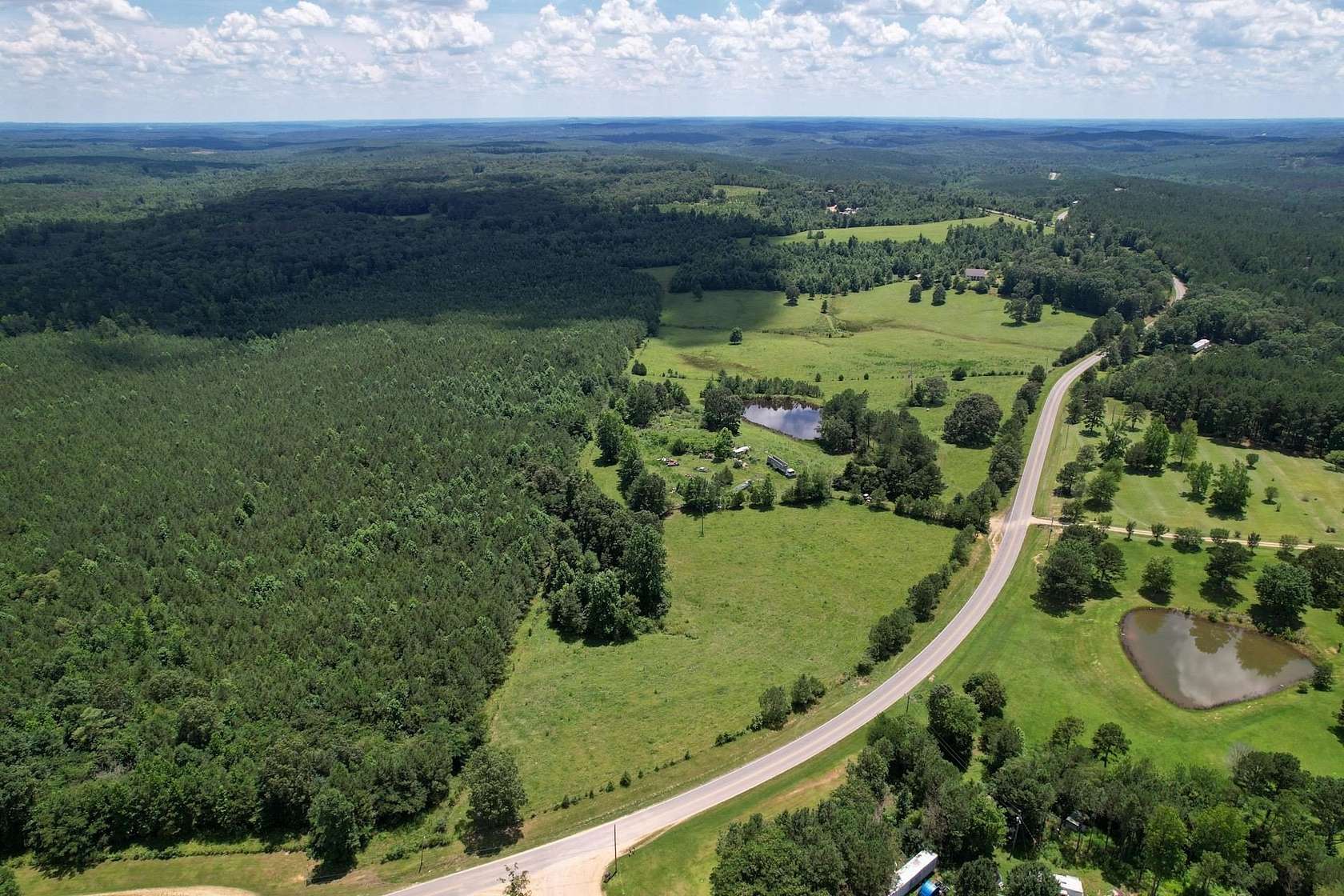 118 Acres of Land for Sale in Hamilton, Alabama