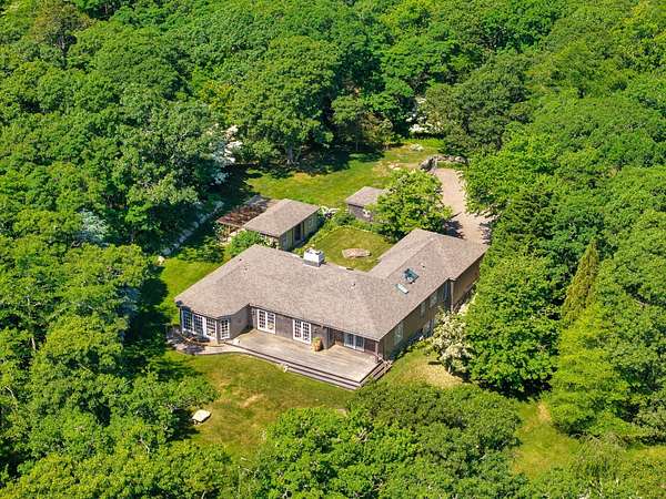 4.38 Acres of Residential Land with Home for Sale in Chilmark, Massachusetts
