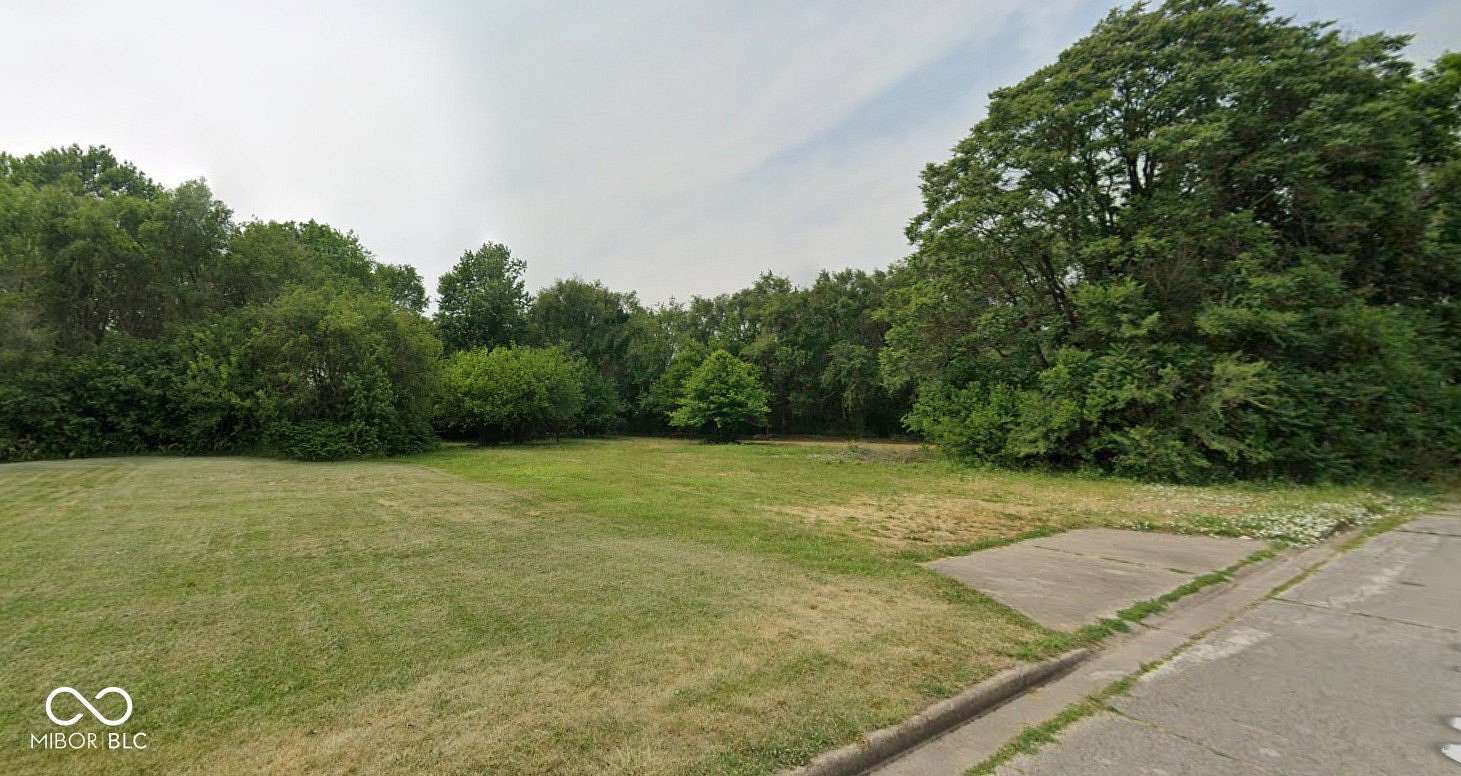 0.91 Acres of Residential Land for Sale in Terre Haute, Indiana