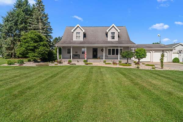 2 Acres of Residential Land with Home for Sale in Jonesville, Michigan