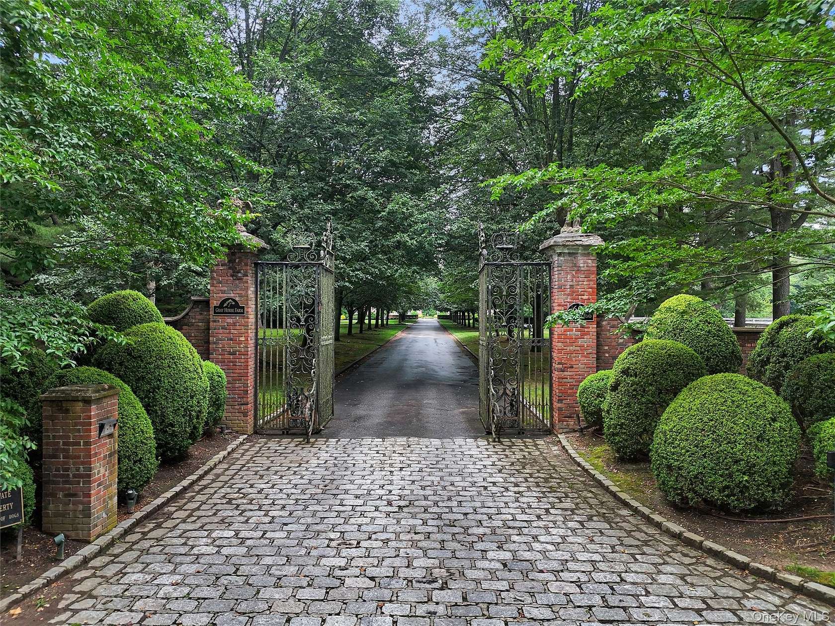 9 Acres of Land with Home for Sale in Upper Brookville, New York