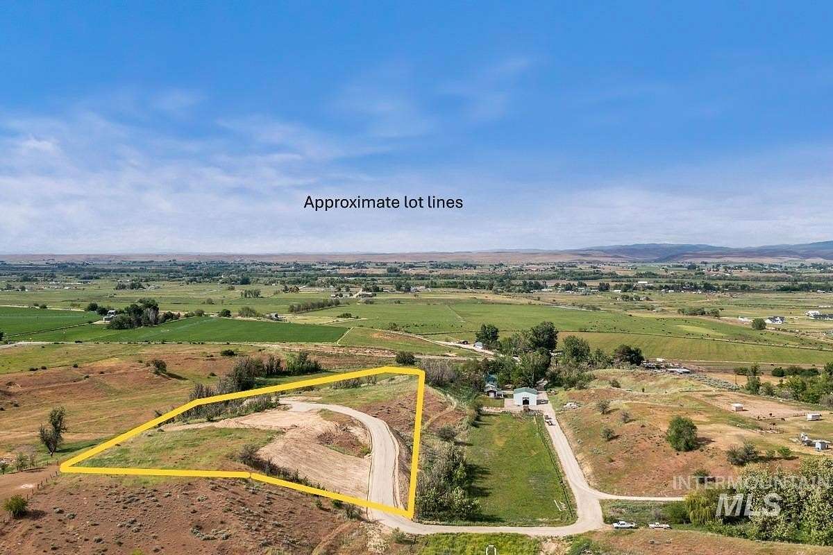 5 Acres of Residential Land for Sale in Emmett, Idaho