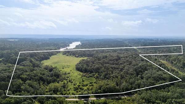 88 Acres of Recreational Land for Sale in Mineola, Texas