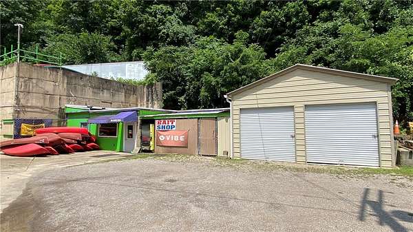 7.86 Acres of Commercial Land for Sale in Leechburg, Pennsylvania
