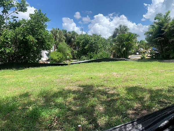 Residential Land for Sale in Gulfport, Florida