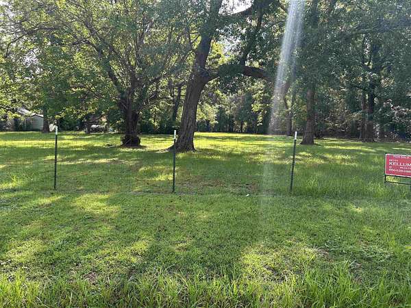 1.6 Acres of Residential Land for Sale in Gretna, Florida