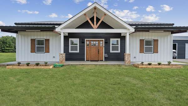 11 Acres of Land with Home for Sale in Wrens, Georgia