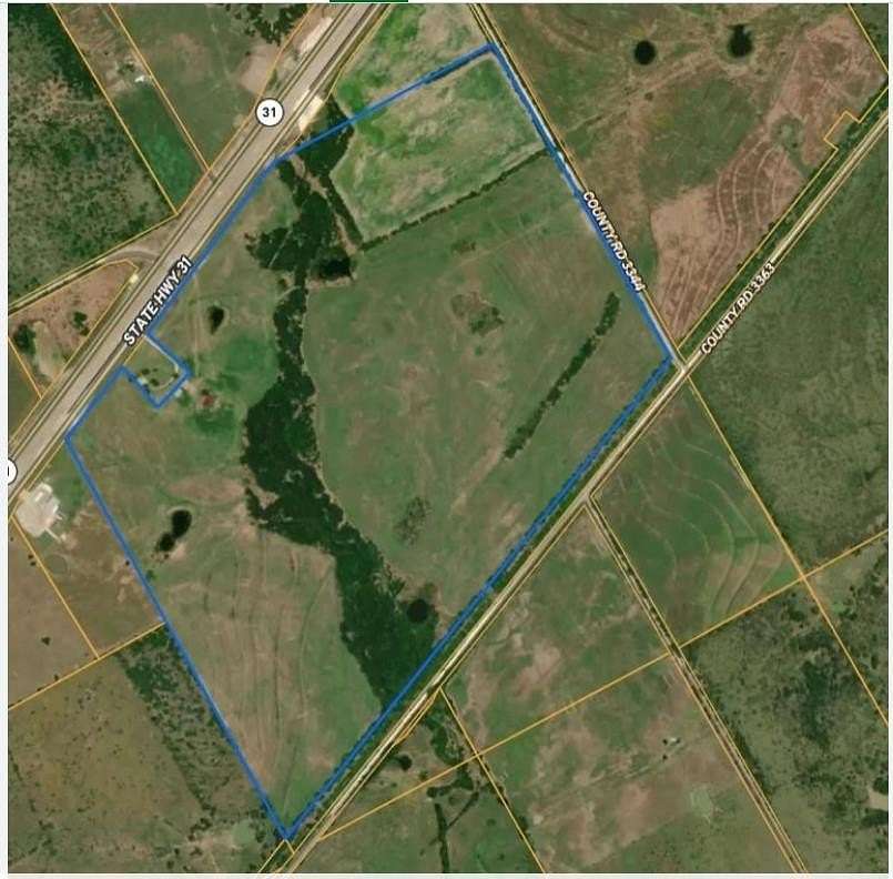 214 Acres of Agricultural Land for Sale in Mount Calm, Texas