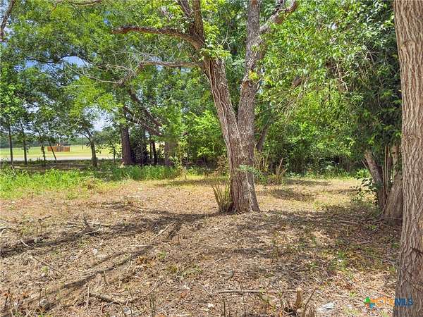 0.15 Acres of Land for Sale in Luling, Texas