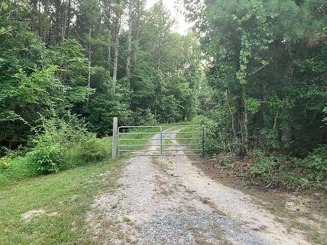10 Acres of Residential Land with Home for Sale in Ringgold, Georgia