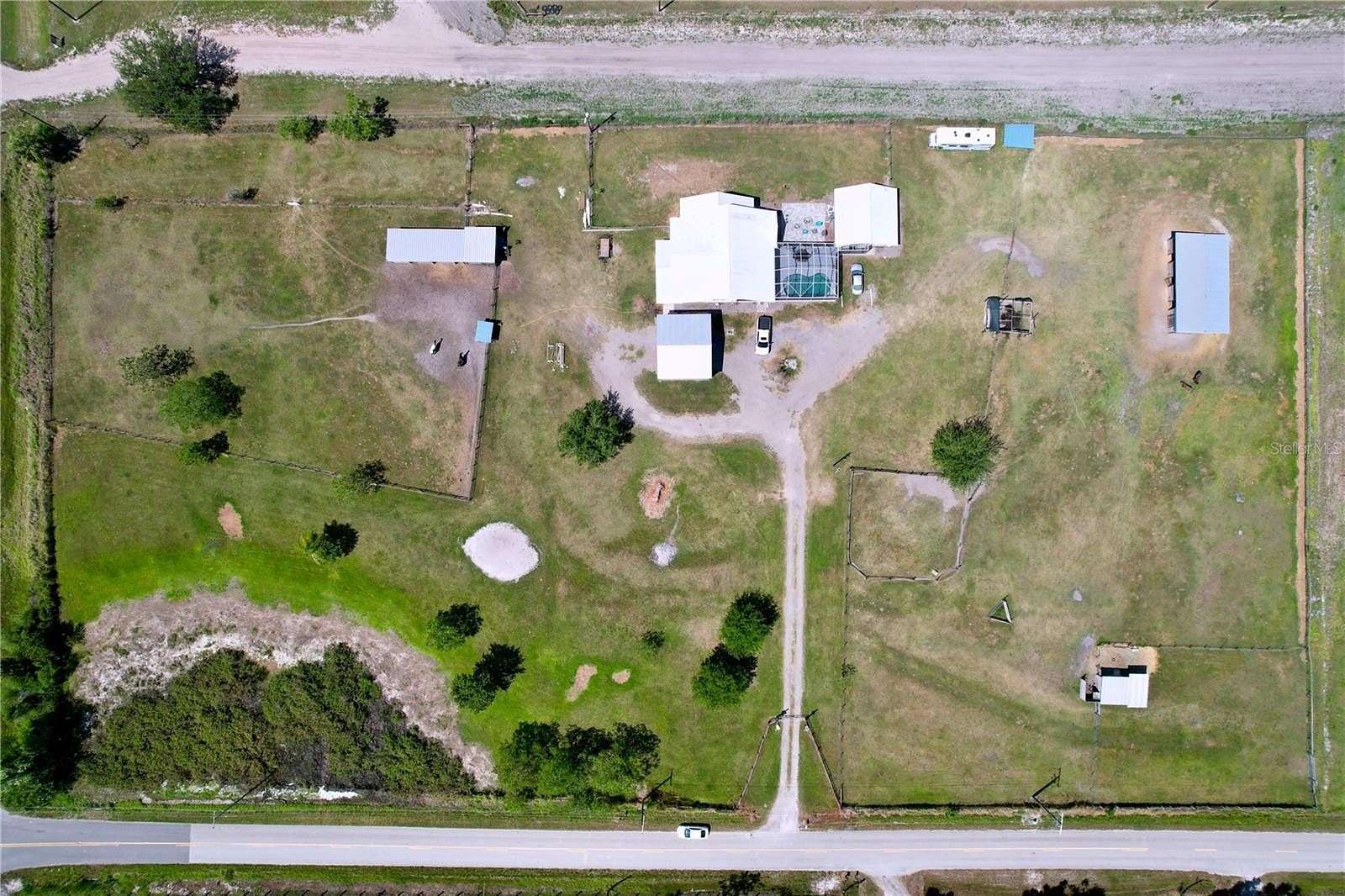 5 Acres of Residential Land with Home for Sale in Lakeland, Florida