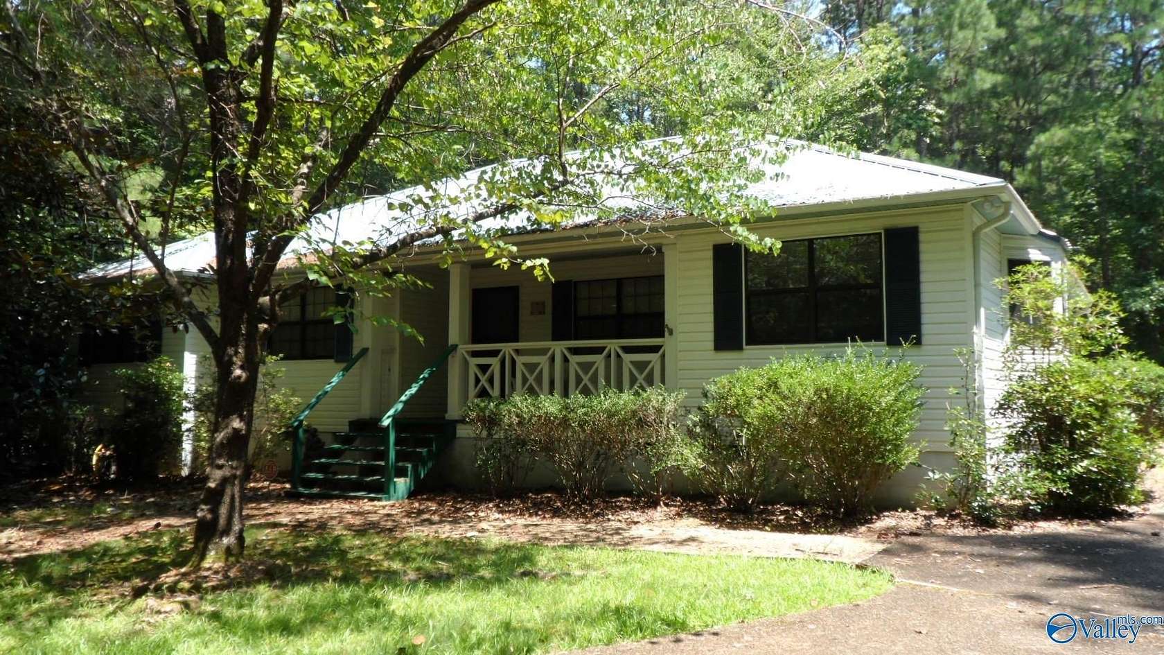 1.8 Acres of Residential Land with Home for Sale in Gallant, Alabama