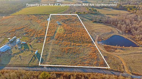 9.8 Acres of Agricultural Land for Sale in Fyffe, Alabama