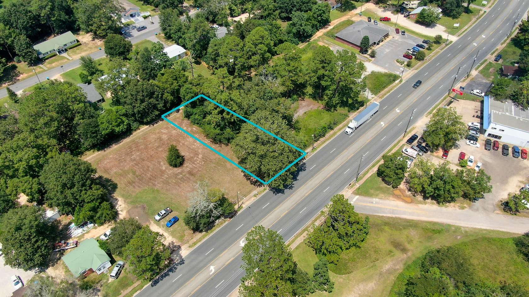 0.25 Acres of Mixed-Use Land for Sale in Crestview, Florida