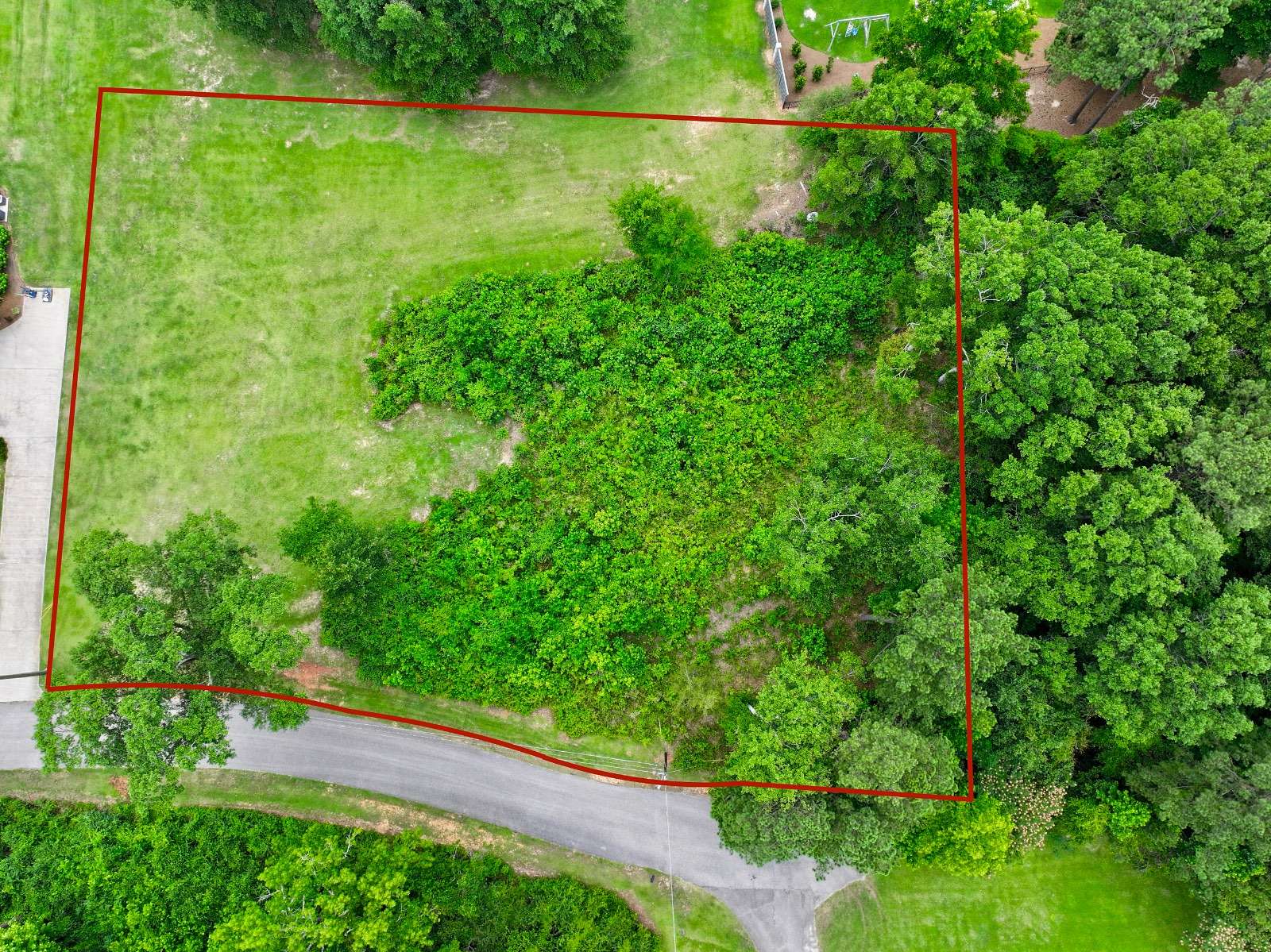 1.29 Acres of Residential Land for Sale in Grove Hill, Alabama