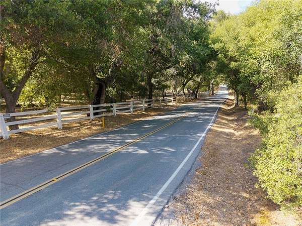 20 Acres of Land for Sale in Murrieta, California