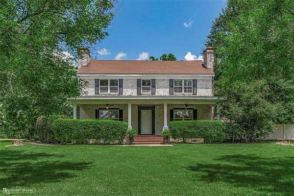 6.56 Acres of Residential Land with Home for Sale in Summerfield, Louisiana