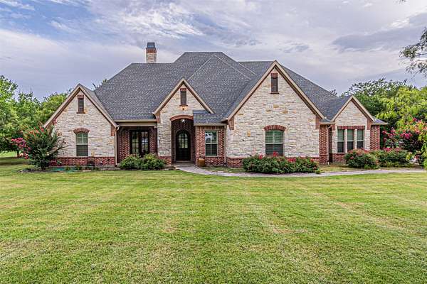 2 Acres of Land with Home for Sale in Royse City, Texas