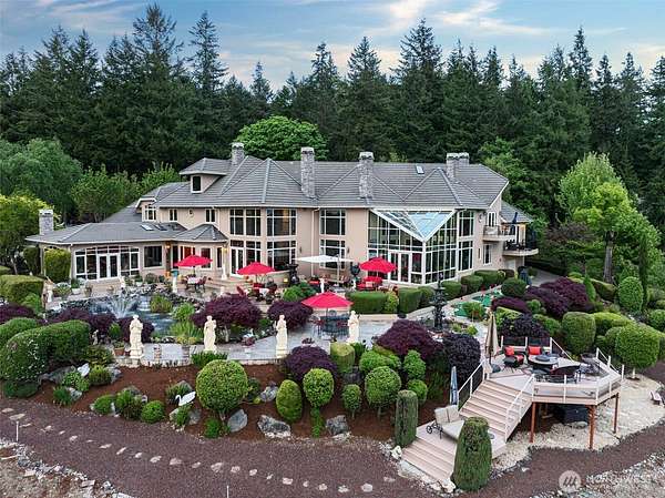 4 Acres of Land with Home for Sale in Fox Island, Washington
