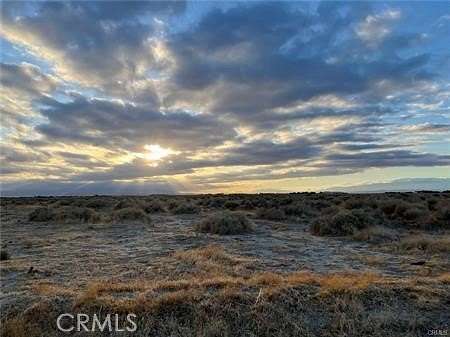 20 Acres of Land for Sale in Lancaster, California