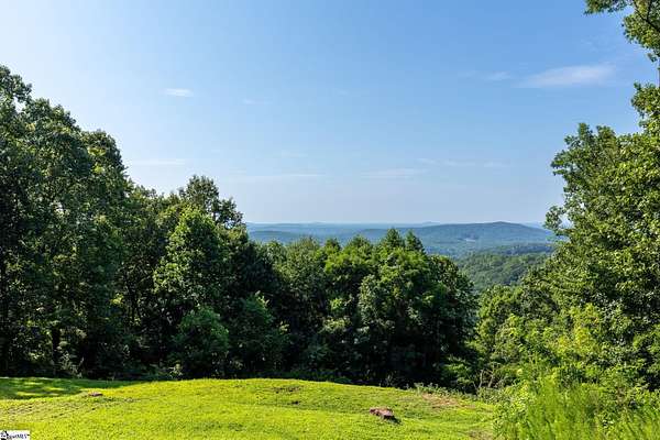 7 Acres of Land for Sale in Pickens, South Carolina