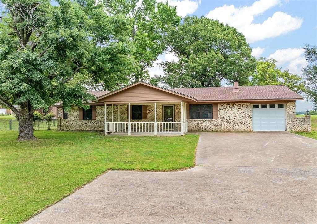 7.35 Acres of Improved Land for Sale in Canton, Texas