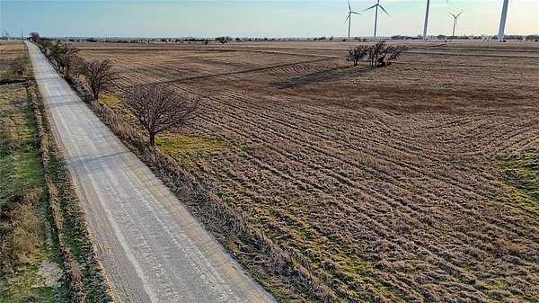 11 Acres of Agricultural Land for Sale in Muenster, Texas