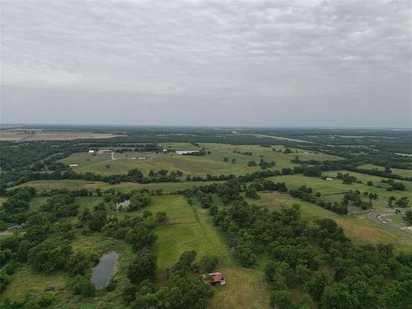 231 Acres of Land for Sale in Honey Grove, Texas