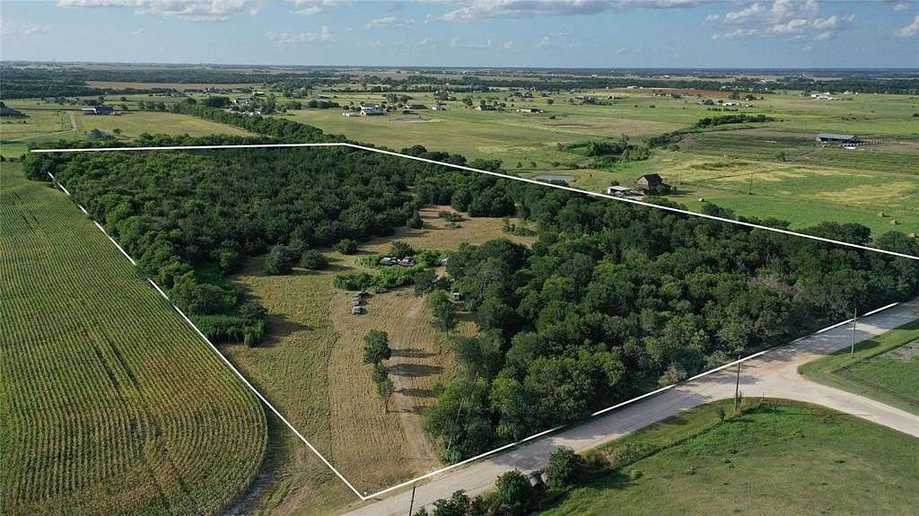 18 Acres of Land with Home for Sale in Lorena, Texas