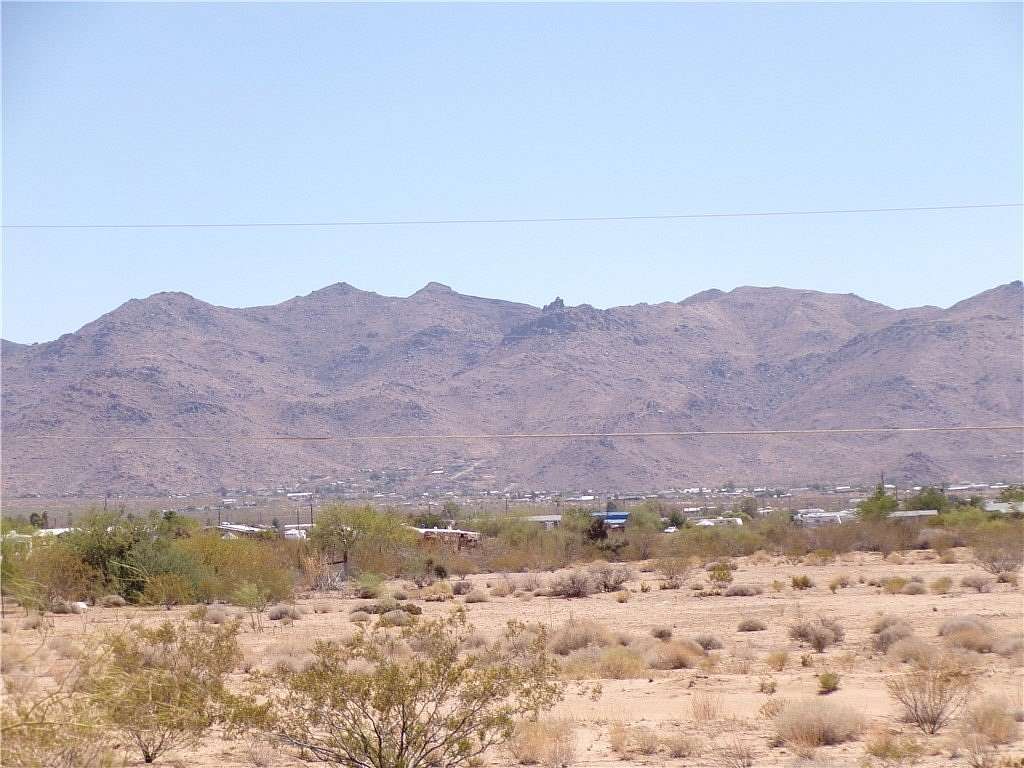 1 Acre of Land for Sale in Golden Valley, Arizona