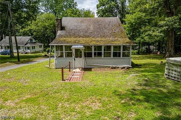 6.27 Acres of Residential Land with Home for Sale in Lebanon Township, New Jersey