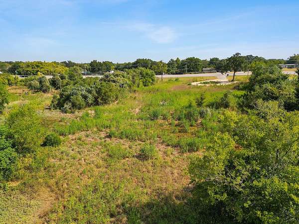 3.1 Acres of Commercial Land for Sale in Elgin, Texas