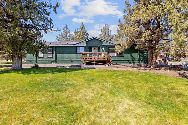 9.16 Acres of Land with Home for Sale in Prineville, Oregon