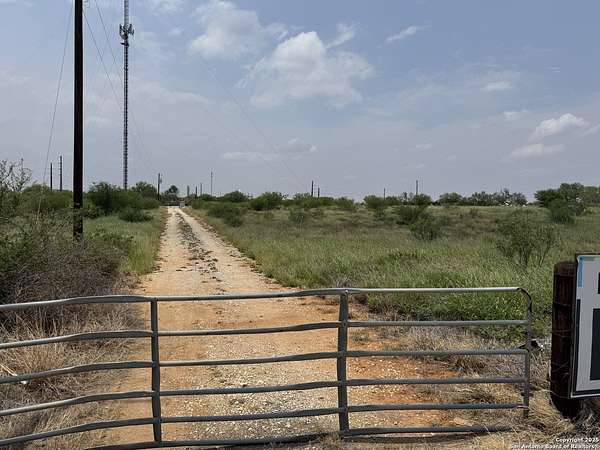 4 Acres of Land for Sale in Cotulla, Texas