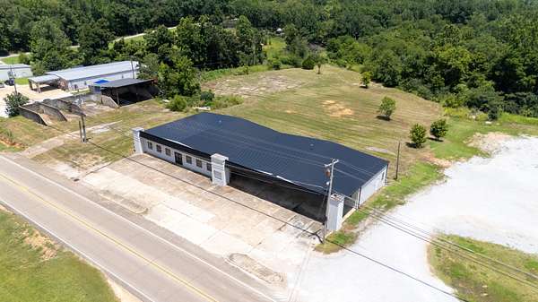 6 Acres of Improved Commercial Land for Sale in Tupelo, Mississippi