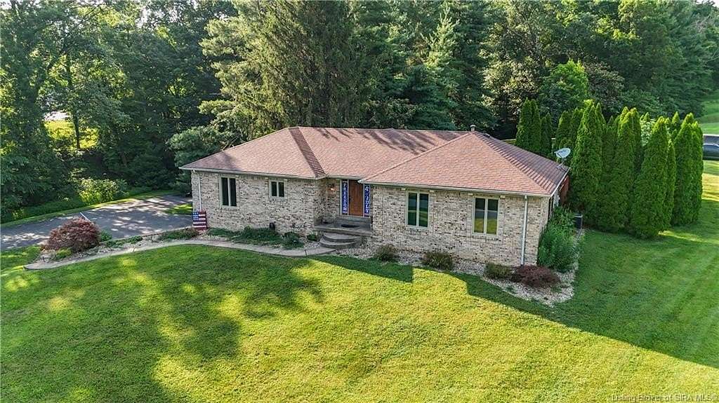 2.12 Acres of Residential Land with Home for Sale in Floyds Knobs, Indiana